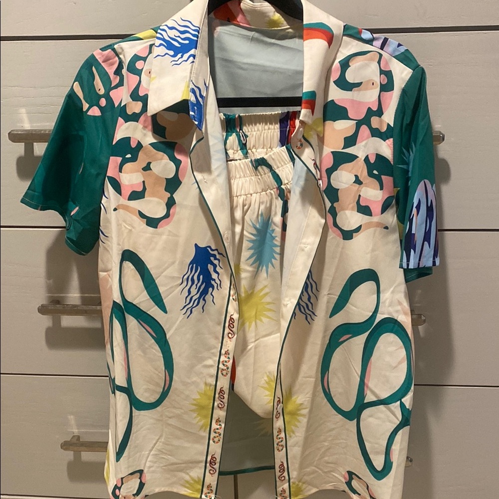 Graphic Short Sleeve Set